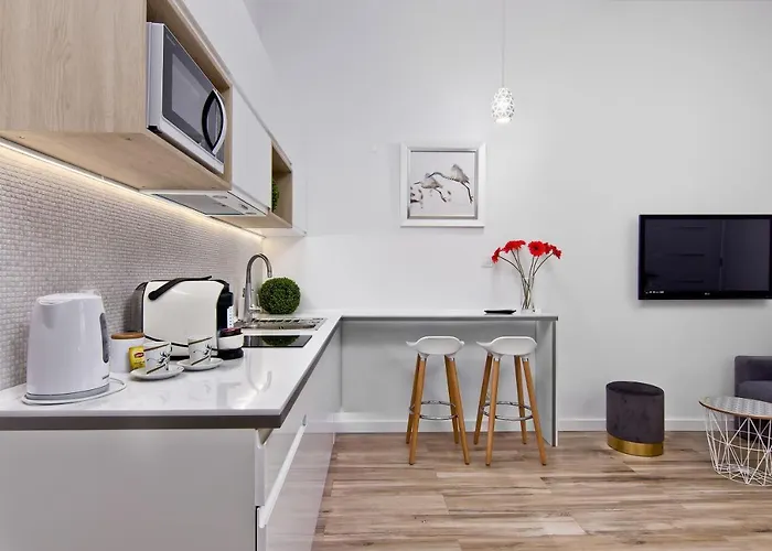 Apartment Bialy Z Jacuzzi *