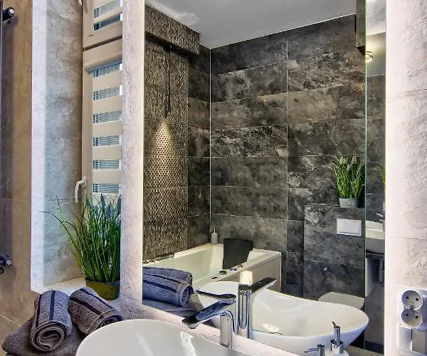 Bialy Z Jacuzzi Krakow